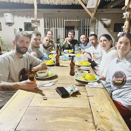 The Secret Garden Hotel מושי מראה חיצוני תמונה