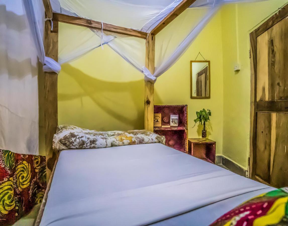 The Secret Garden Hotel מושי מראה חיצוני תמונה