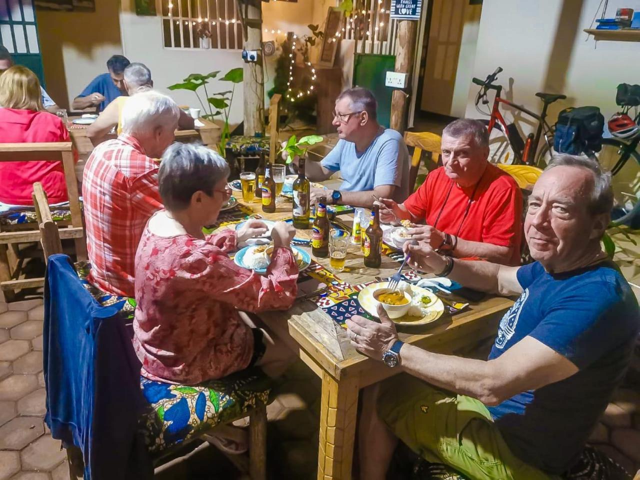 The Secret Garden Hotel מושי מראה חיצוני תמונה